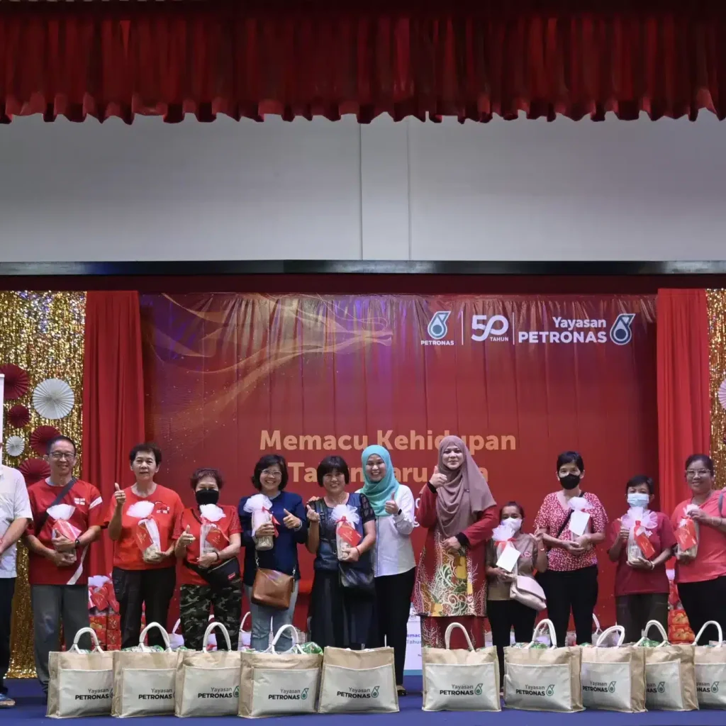 Yayasan PETRONAS Sebarkan Keceriaan Sempena Tahun Baru Cina